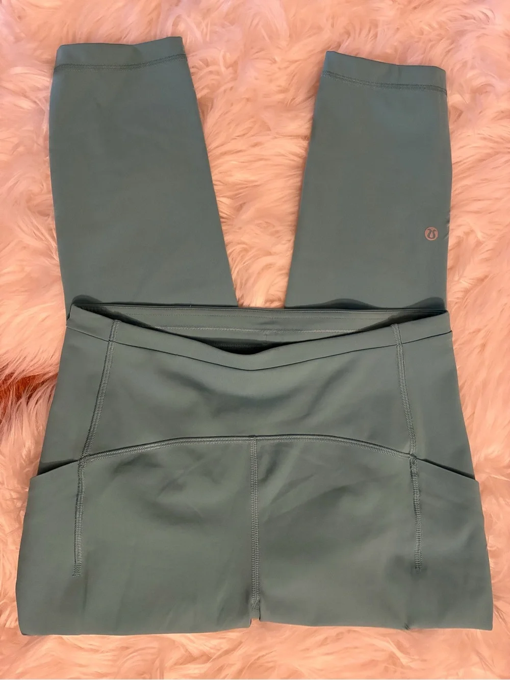 Lululemon NWOT Swift Speed HR Crop 23” Tidal Teal Sz 8 Style #LW6CUZS Stunning